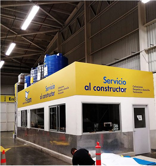 Fachada comercial fabricada por HENDIZ